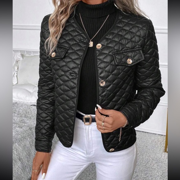 Cozy black button up quilt jacket - Picture 5 of 5